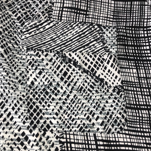 Milano Black and White Tunic top with 3/4 sleeves - Picture 5 of 5